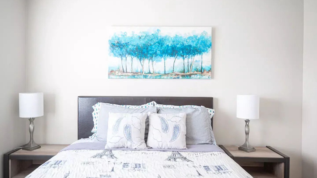 Photo of Bedroom in Highland Hills
