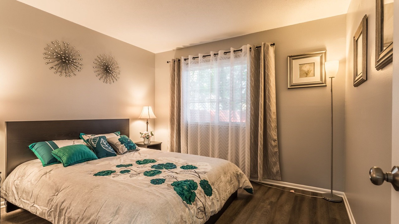 Photo of Bedroom in Lenexa