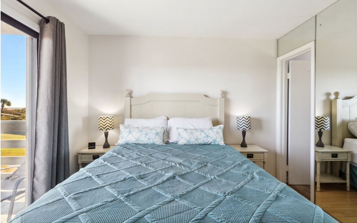 Photo of Bedroom in Tybee Island