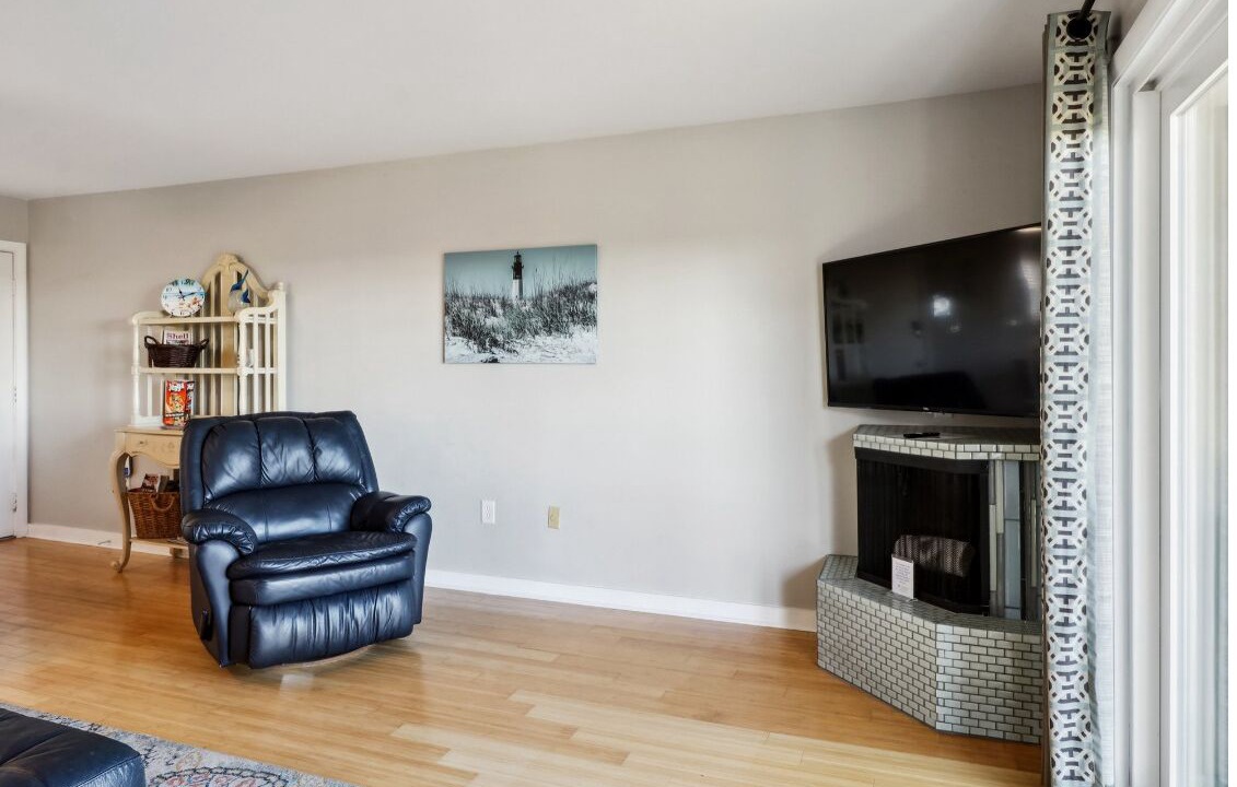 Photo of Livingroom in Tybee Island