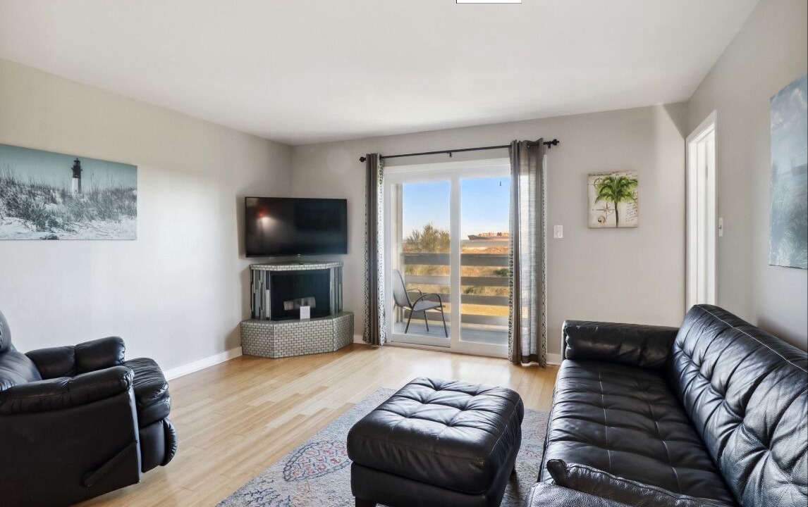 Photo of Livingroom in Tybee Island
