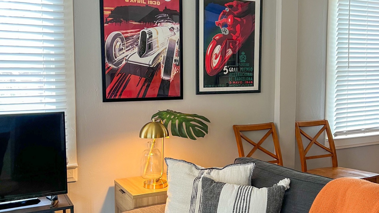 Photo of Livingroom in Chico