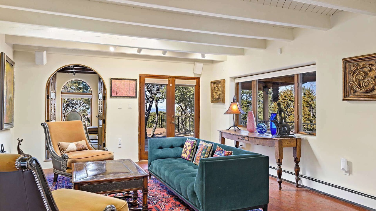 Photo of Livingroom in Santa Fe
