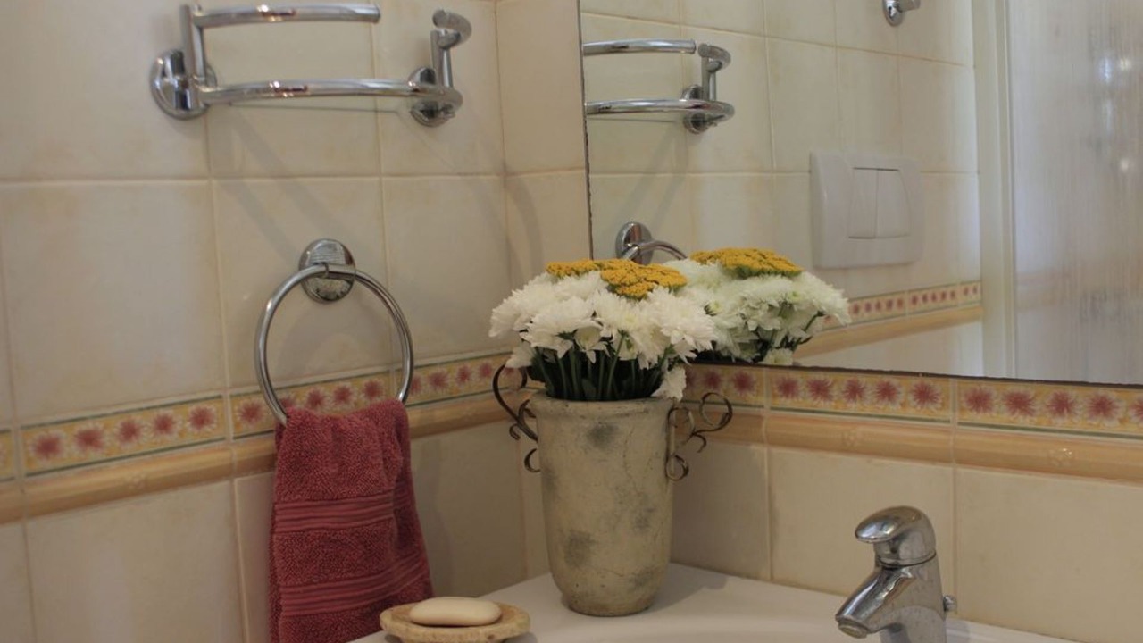 Photo of Bathroom in Pile
