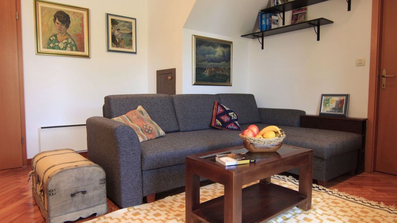 Photo of Livingroom in Pile