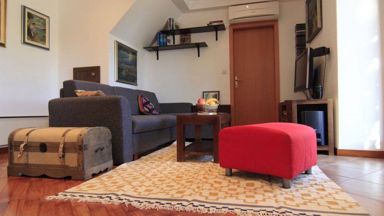 Photo of Livingroom in Pile