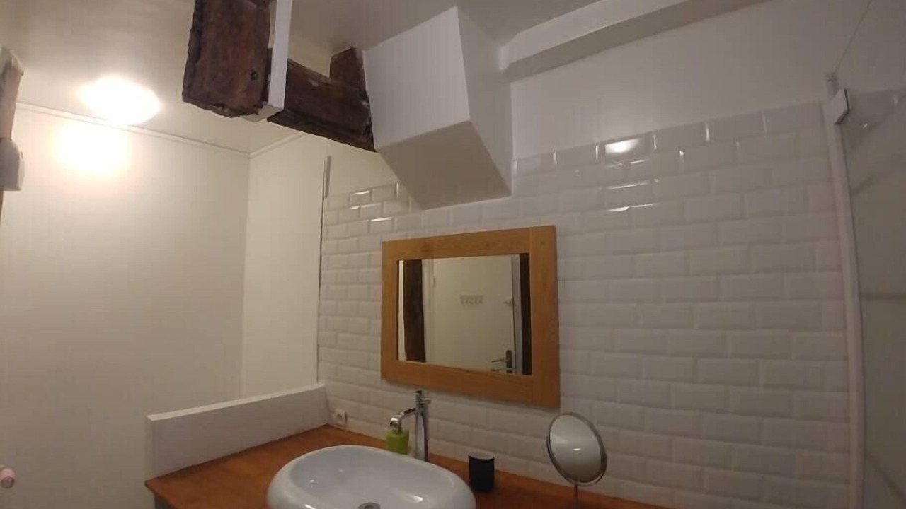 Photo of Bathroom in Les Halles