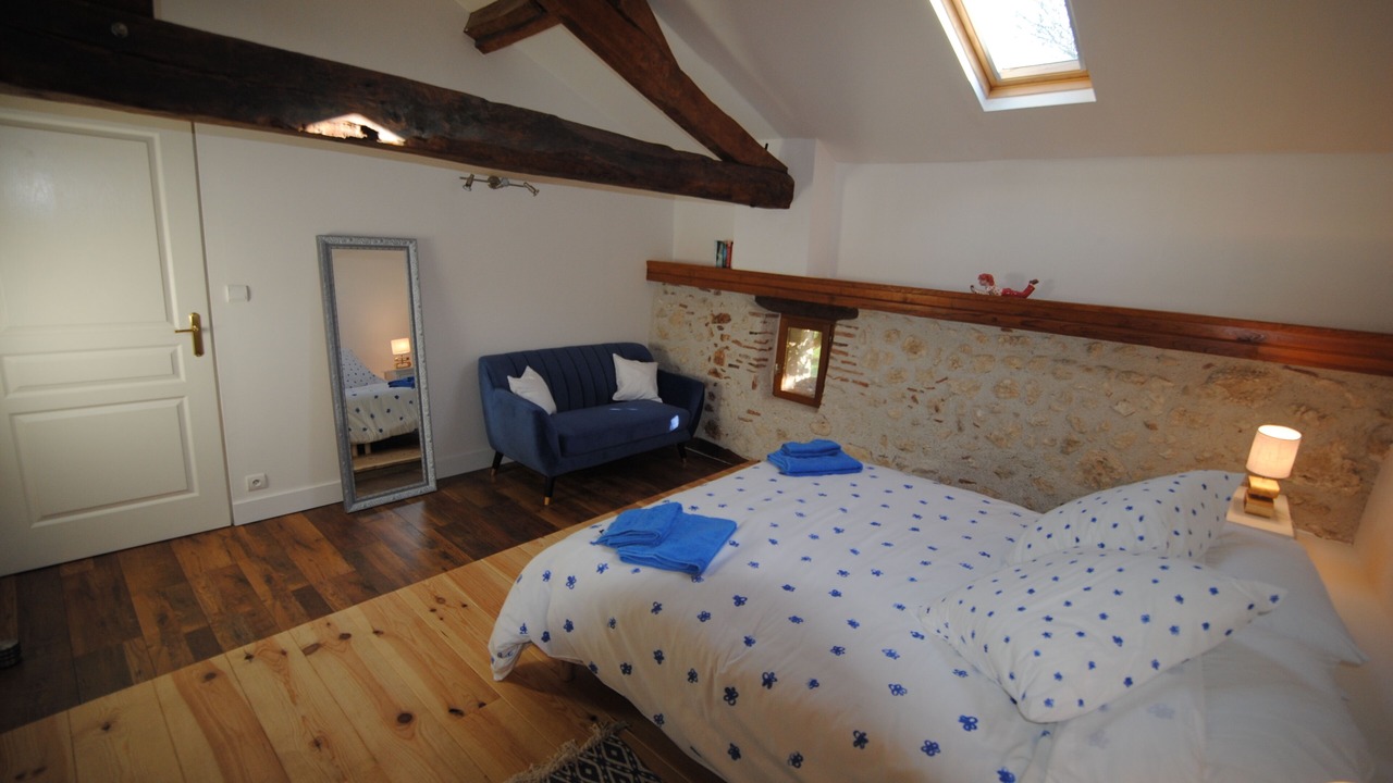 Photo of Bedroom in Dolmayrac