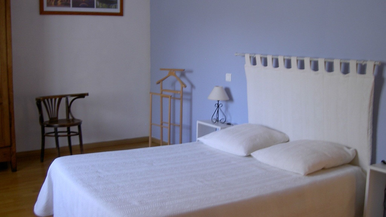 Photo of Bedroom in Labege