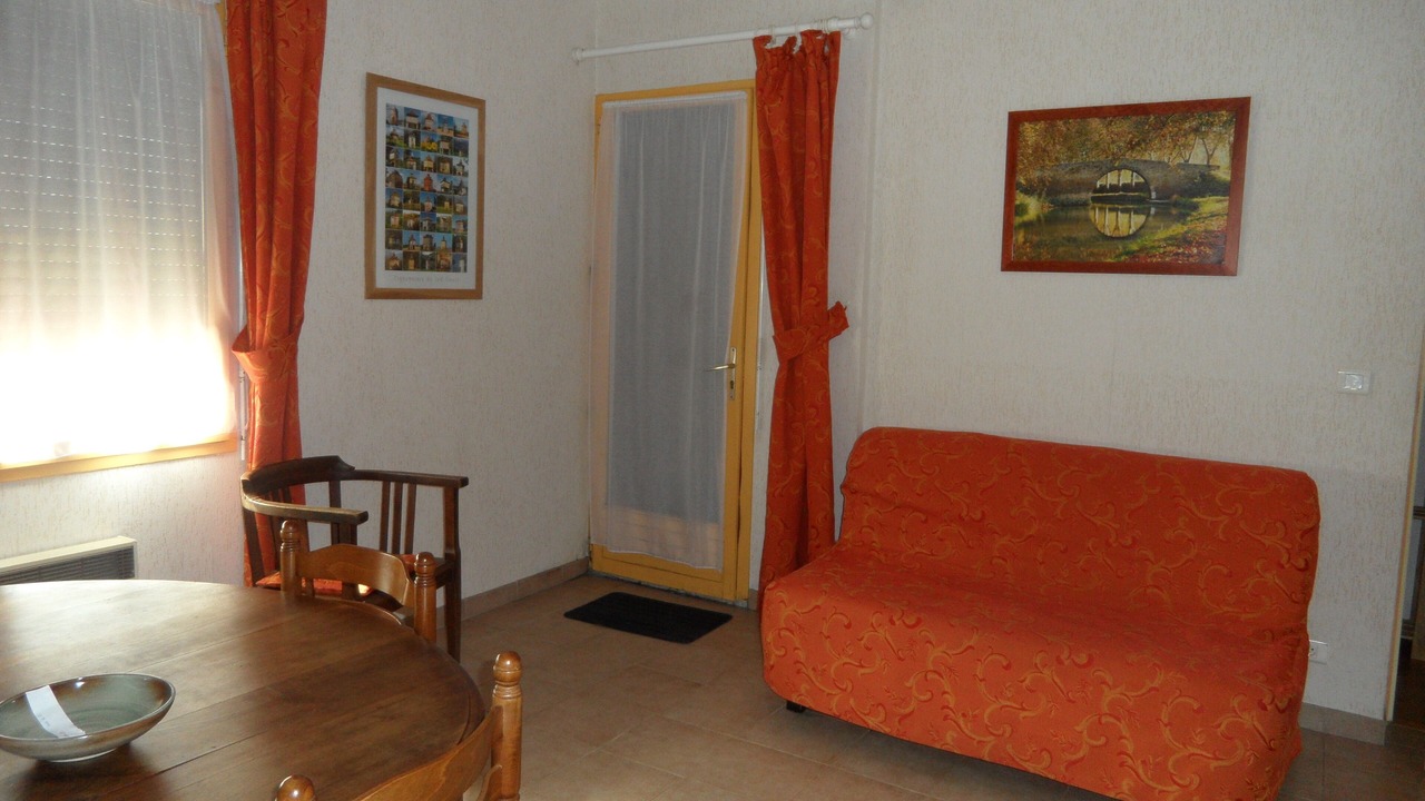 Photo of Livingroom in Labege