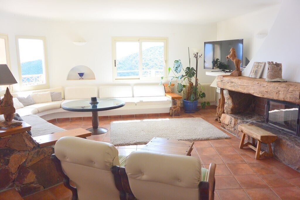 Photo of Livingroom in Pinarellu