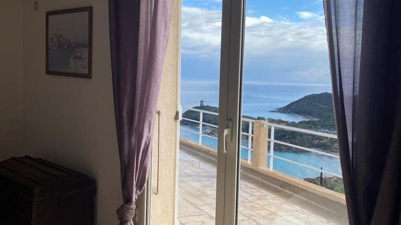 Photo of Bedroom in Pinarellu