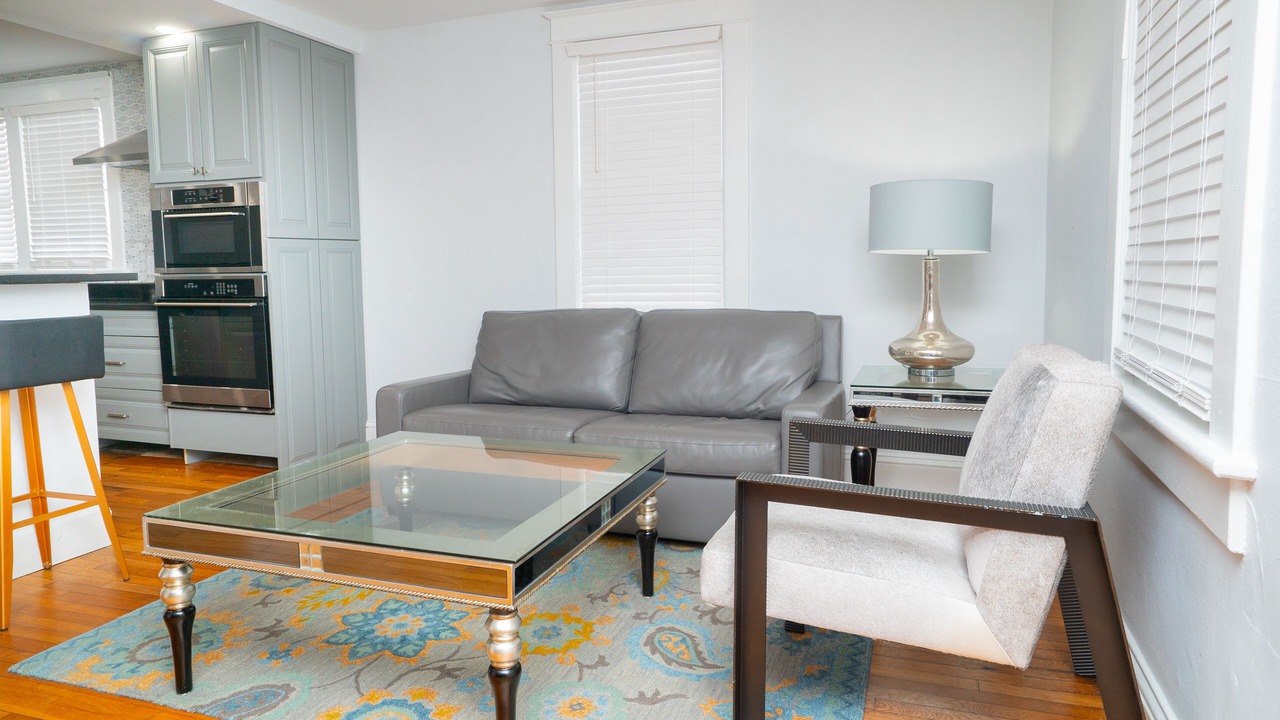 Photo of Livingroom in Northeast Virginia Beach