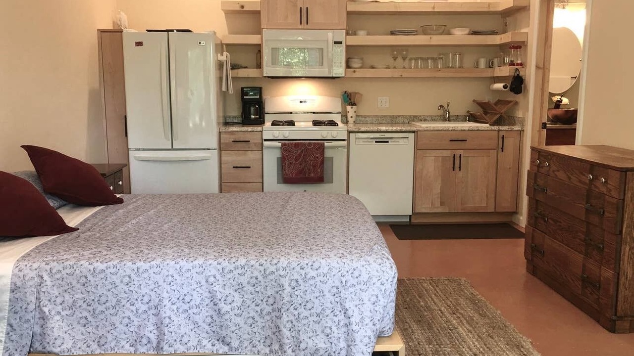 Photo of Bedroom in Bakersville