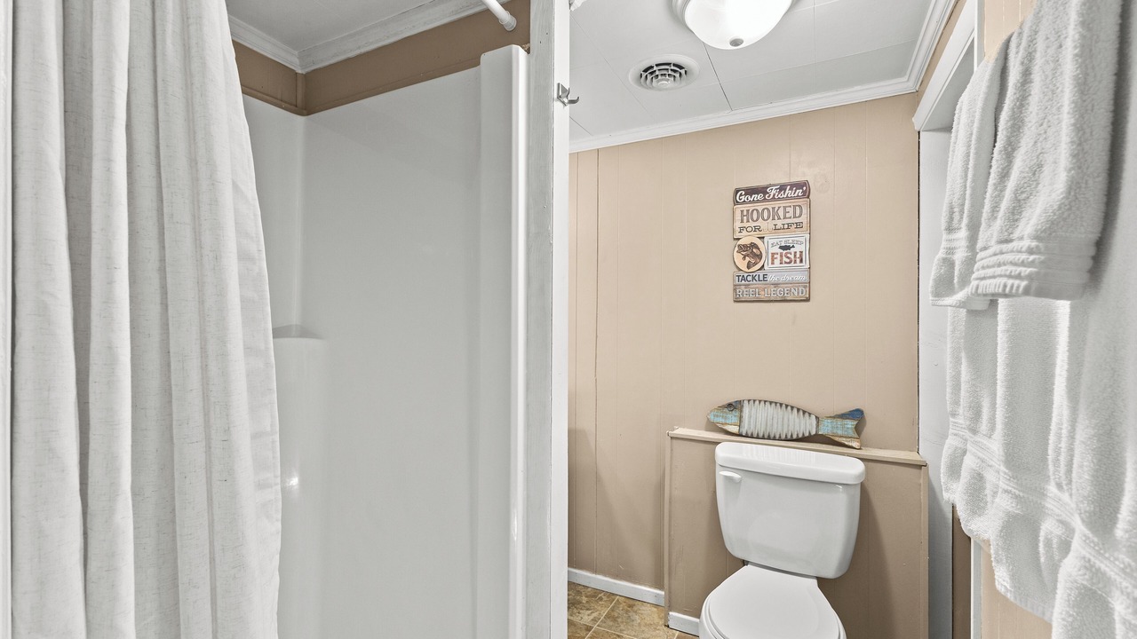 Photo of Bathroom in Bluff City
