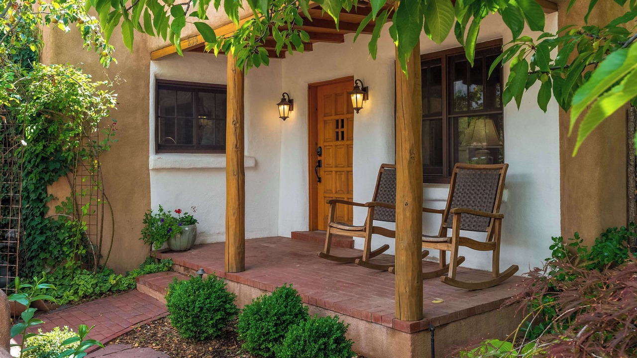 Photo of Patio Balcony in Historic Eastside