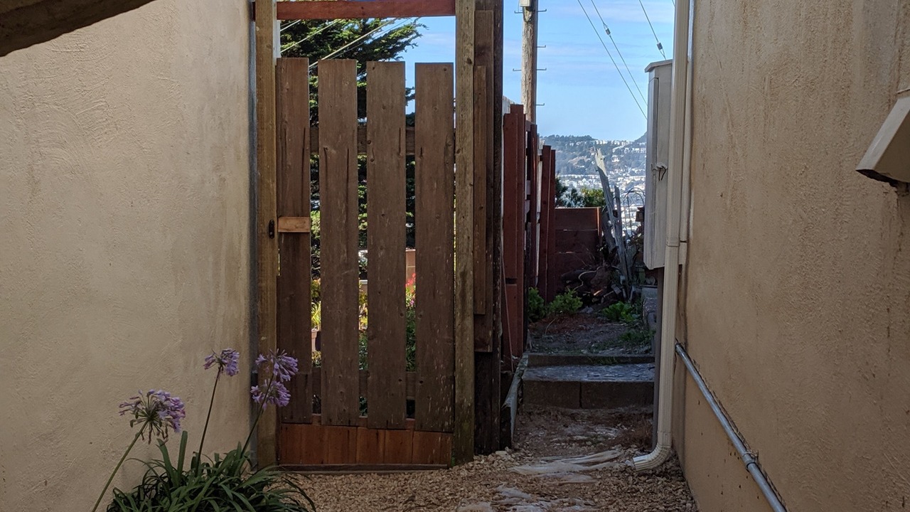 Photo of Outdoor in Southern Hills