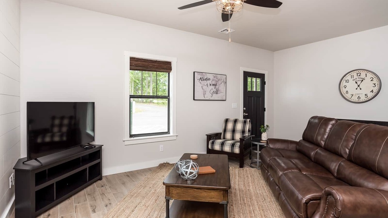 Photo of Livingroom in Bella Vista