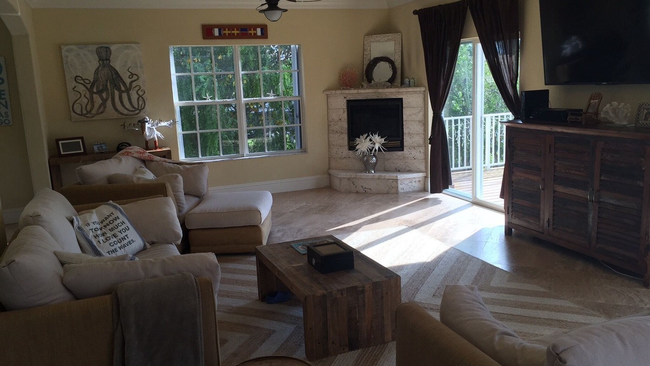 Photo of Livingroom in Key Largo