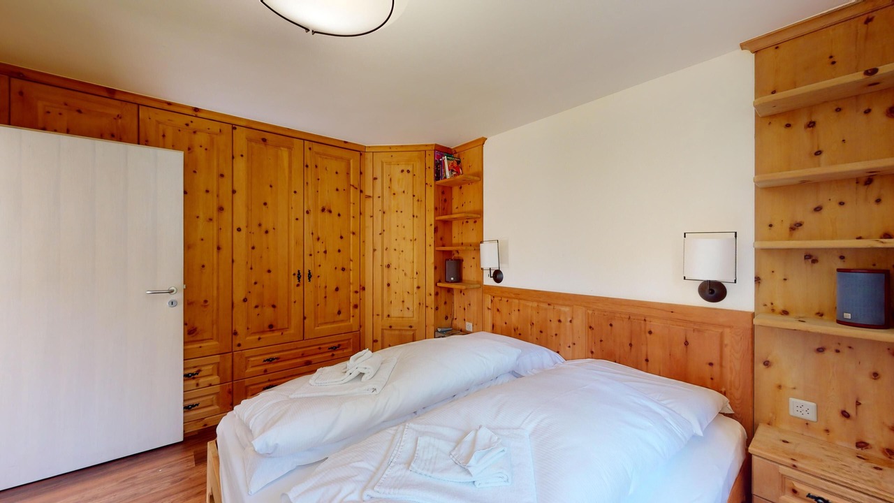 Photo of Bedroom in Samedan
