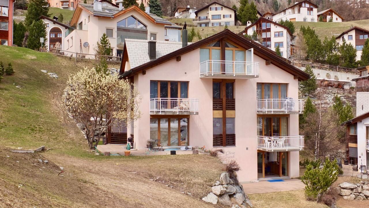 Photo of Outdoor in Samedan