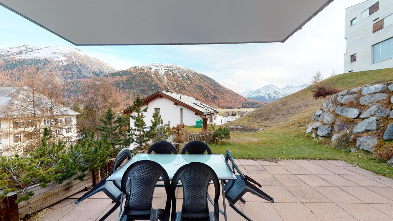 Photo of Outdoor in Samedan
