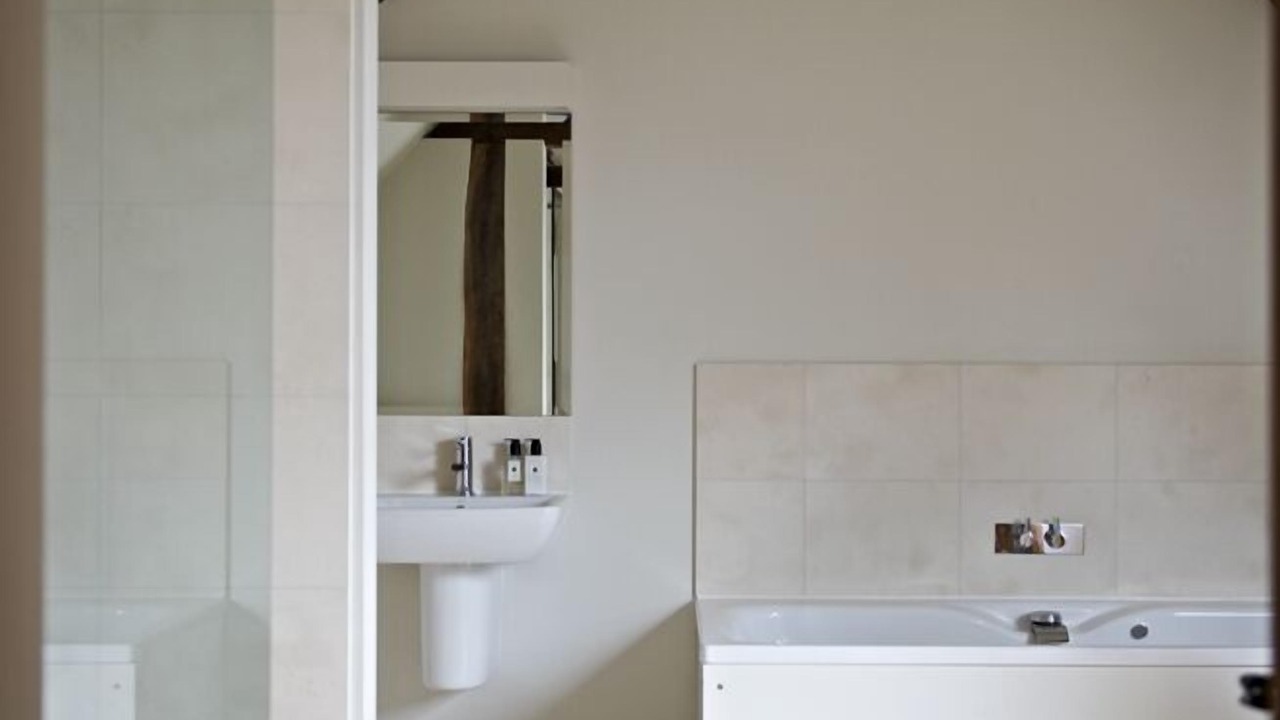 Photo of Bathroom in Thatcham