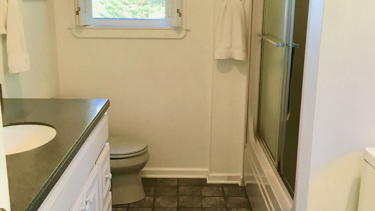 Photo of Bathroom in Cooperstown