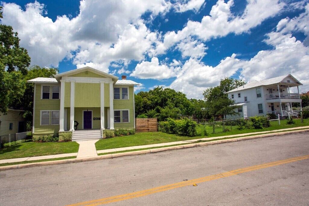 Photo of Outdoor in Near East Side