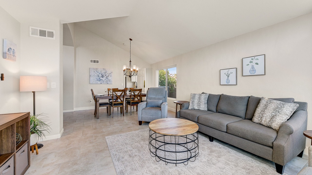 Photo of Livingroom in Paradise Valley Village