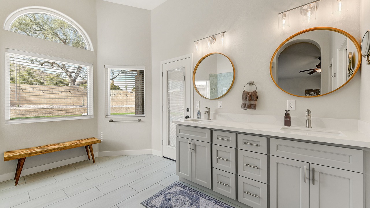 Photo of Bathroom in Paradise Valley Village