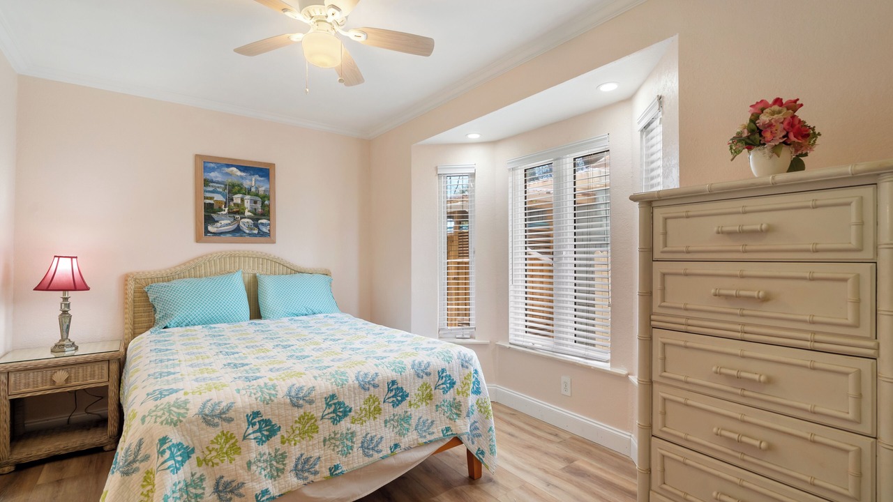 Photo of Bedroom in Treasure Island