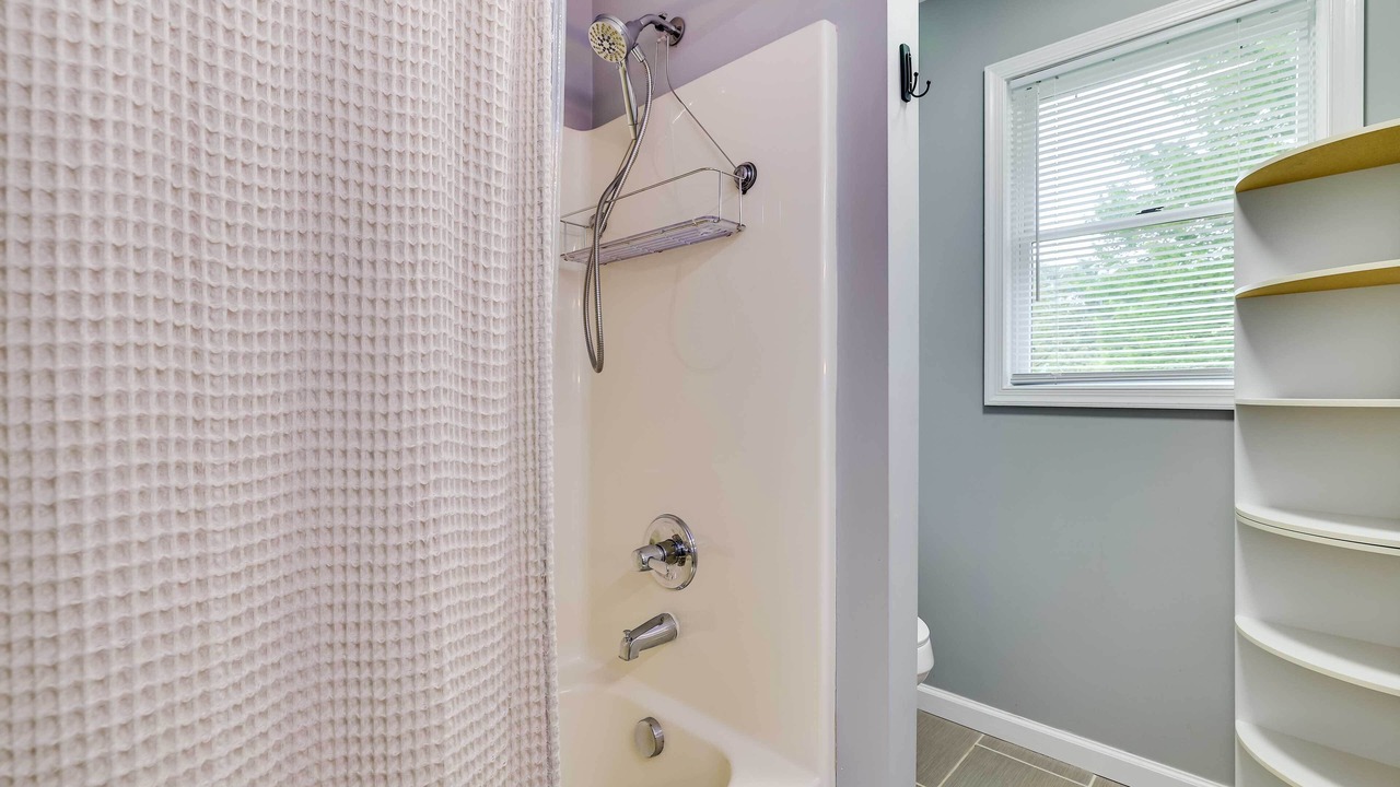 Photo of Bathroom in Scotrun