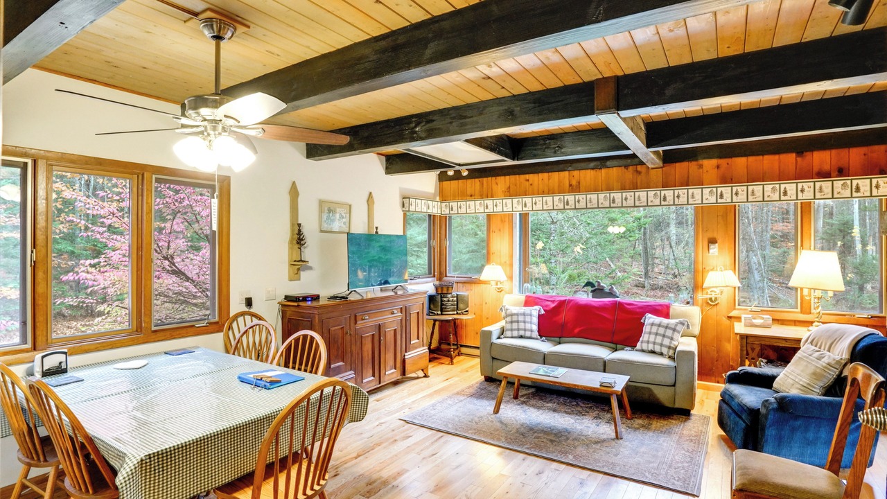 Photo of Bedroom in North River