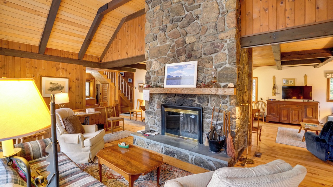 Photo of Livingroom in North River