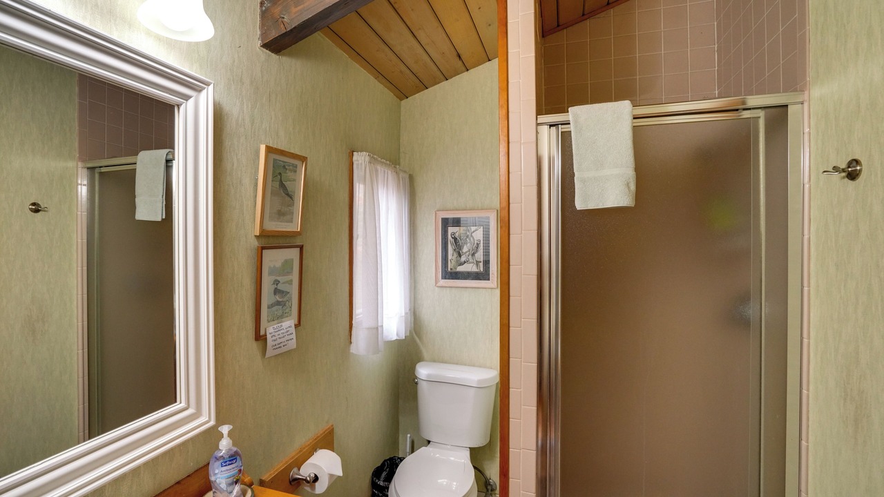 Photo of Bathroom in North River