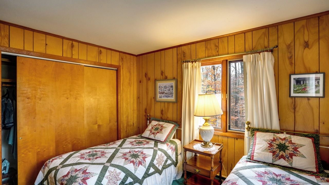 Photo of Bedroom in North River