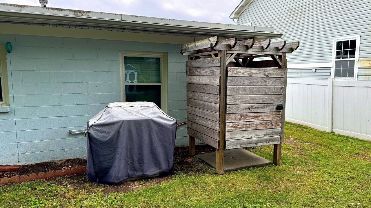 Photo of Outdoor in Bayview