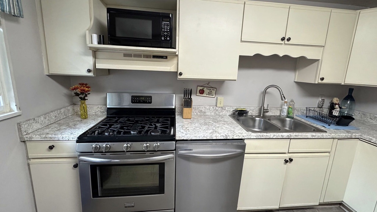 Photo of Kitchen in Bayview