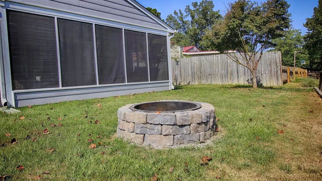 Photo of Outdoor in Sardis