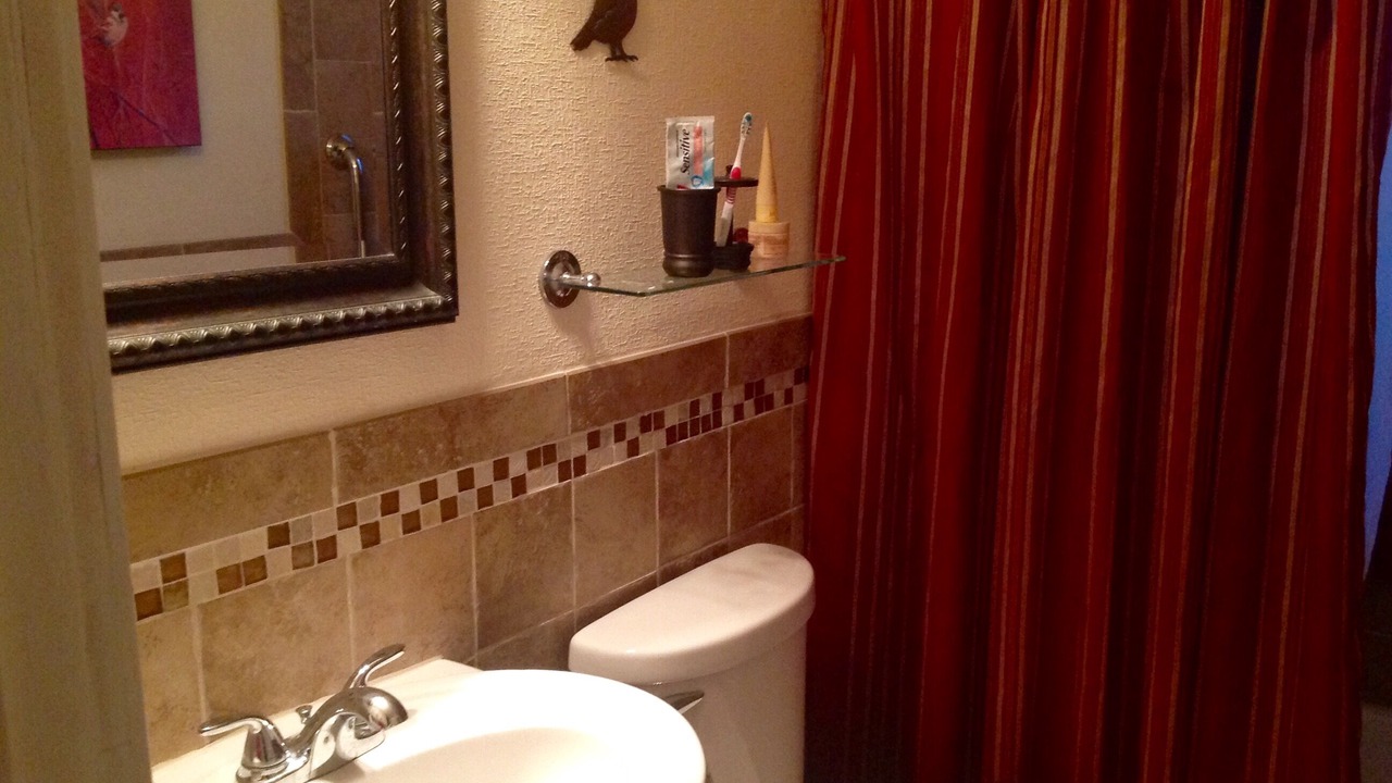 Photo of Bathroom in Glencliff
