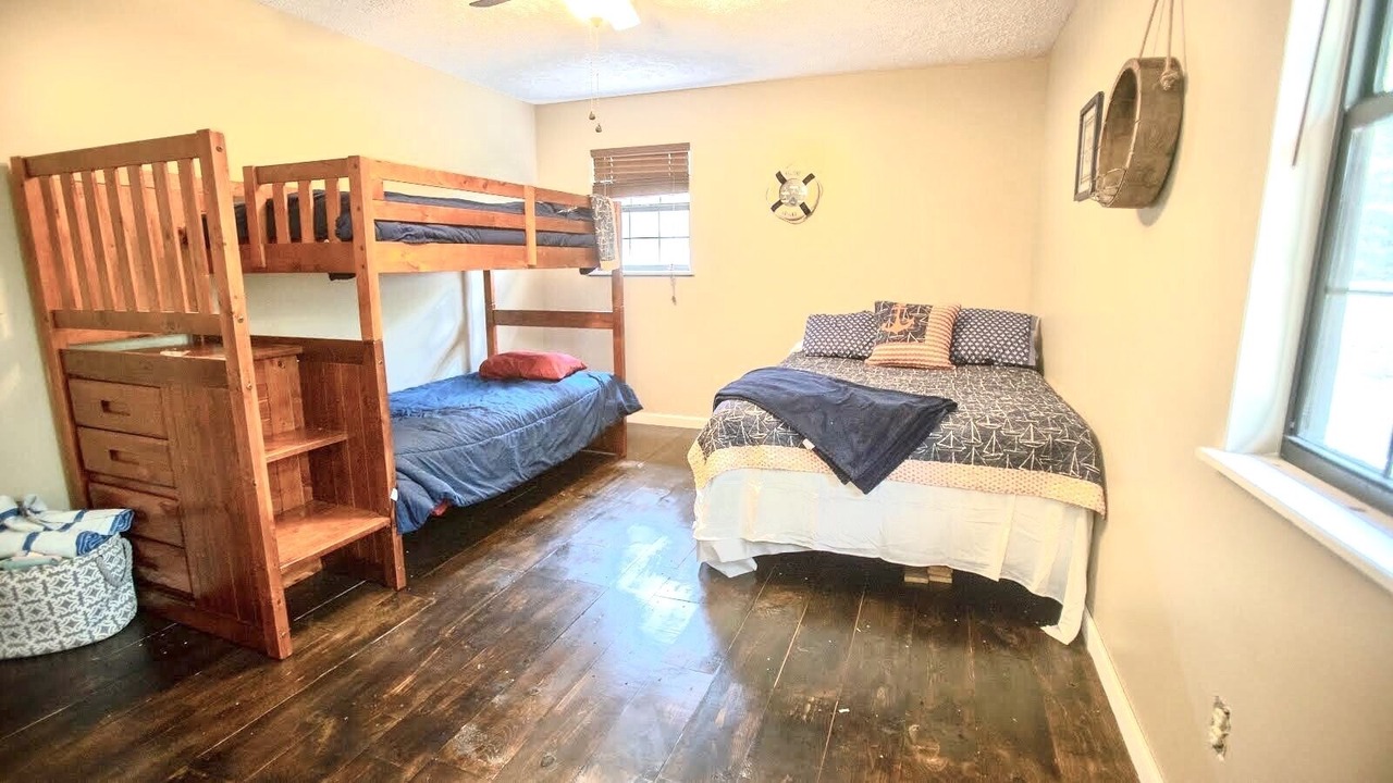 Photo of Bedroom in Eatonton