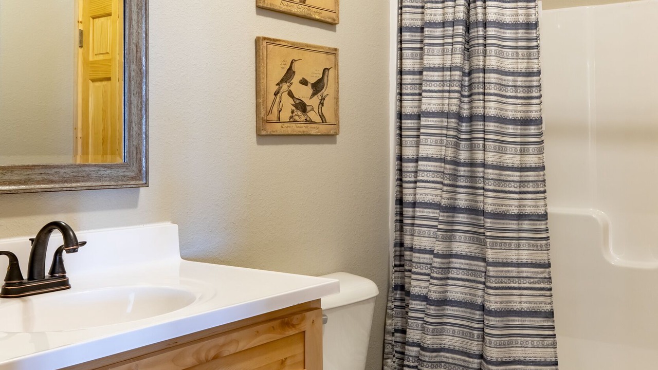 Photo of Bathroom in Robbins