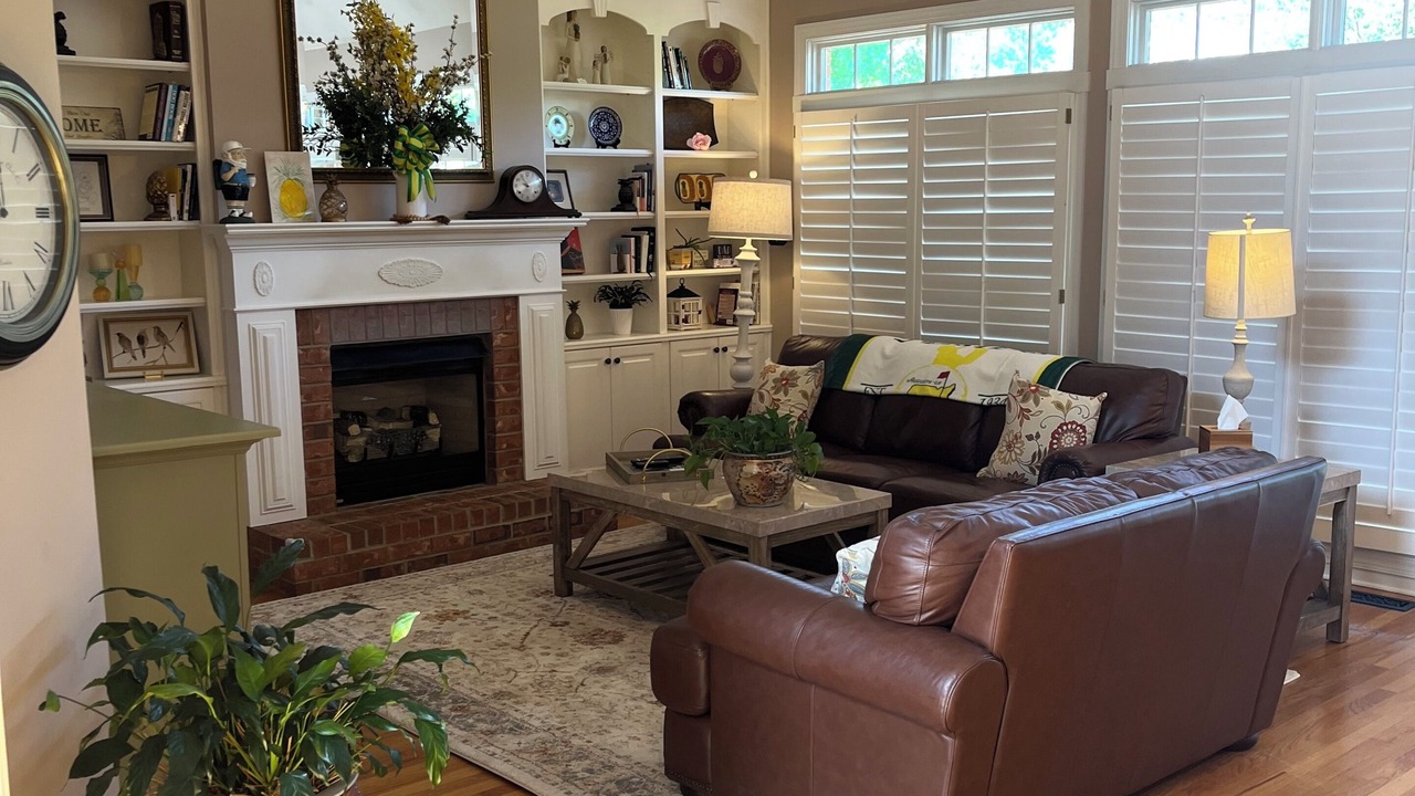 Photo of Livingroom in Evans