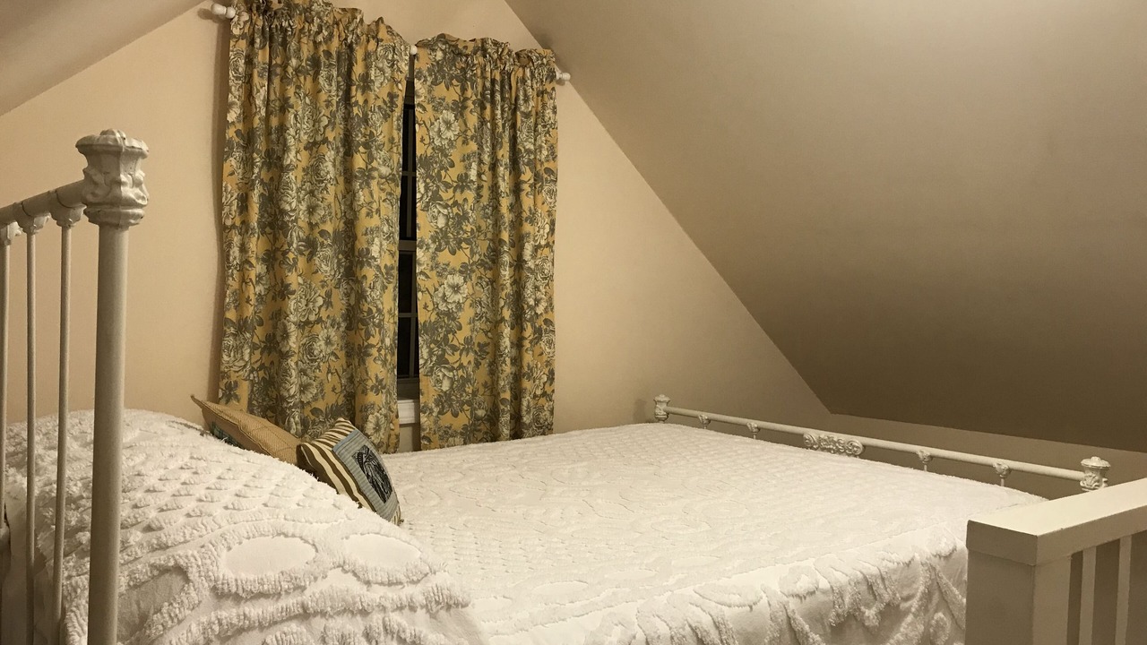 Photo of Bedroom in Boss