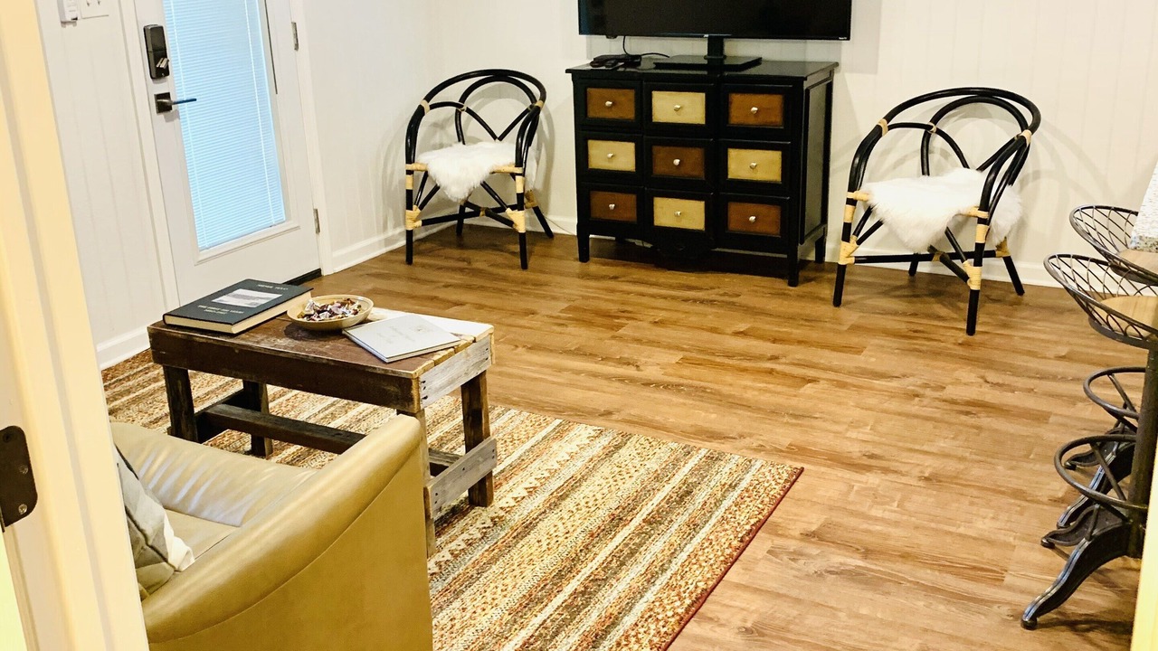 Photo of Livingroom in Shiner