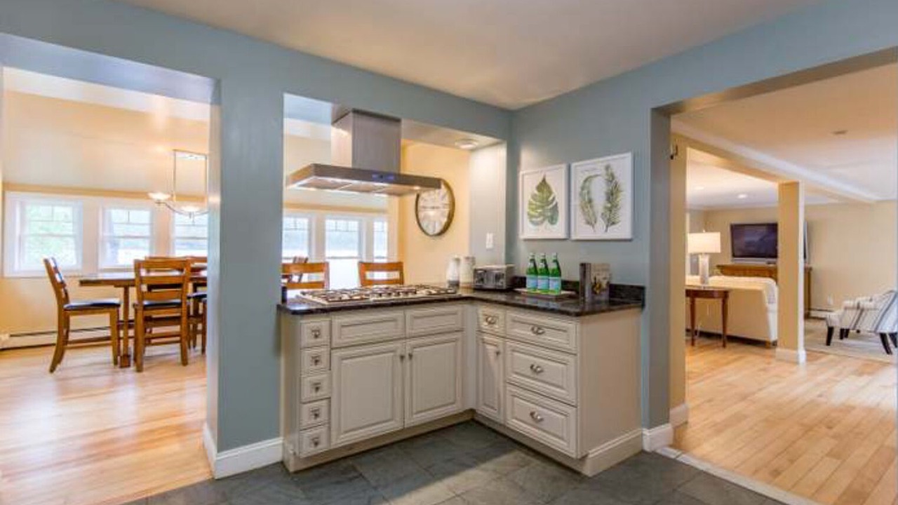 Photo of Others in Oakland