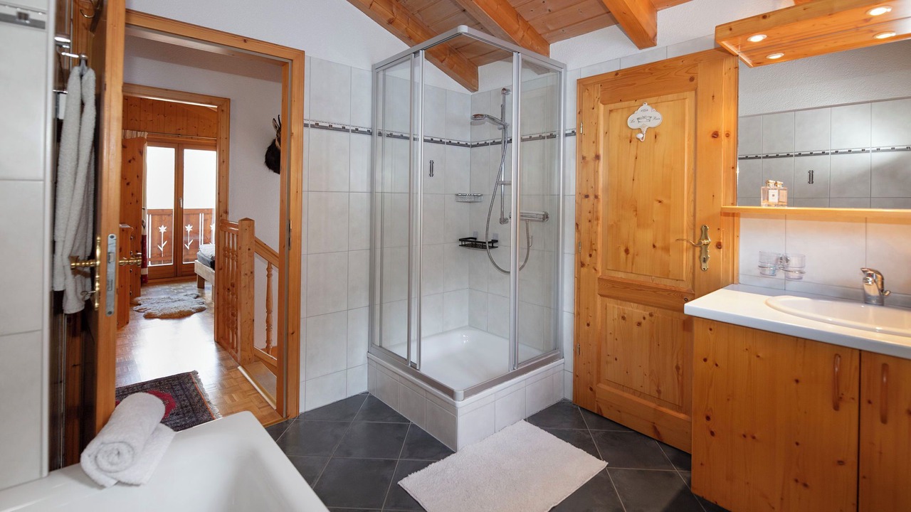 Photo of Bathroom in Chamoson
