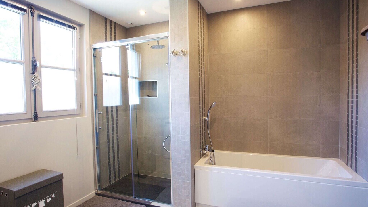 Photo of Bathroom in Bourg-de-Thizy