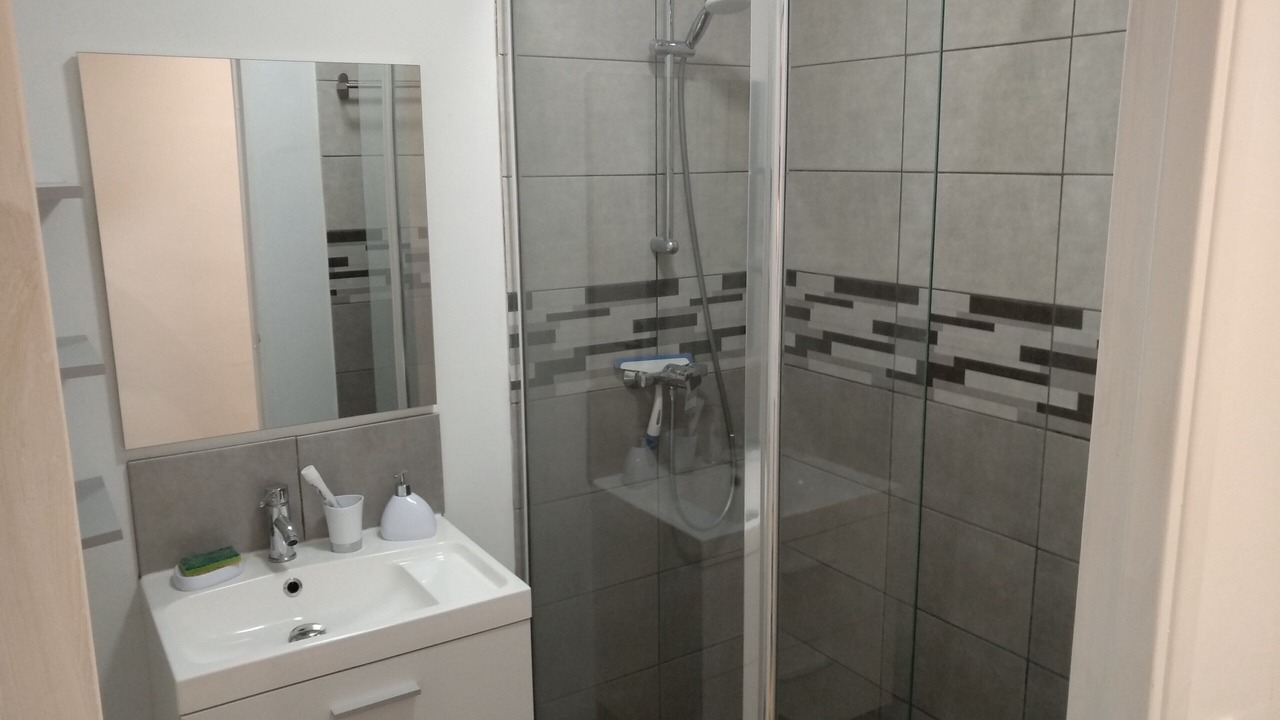 Photo of Bathroom in Tours
